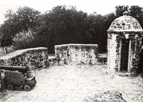 Picture of gun platform taken by Charles M. Robinson, III from the book, Frontier Forts of Texas